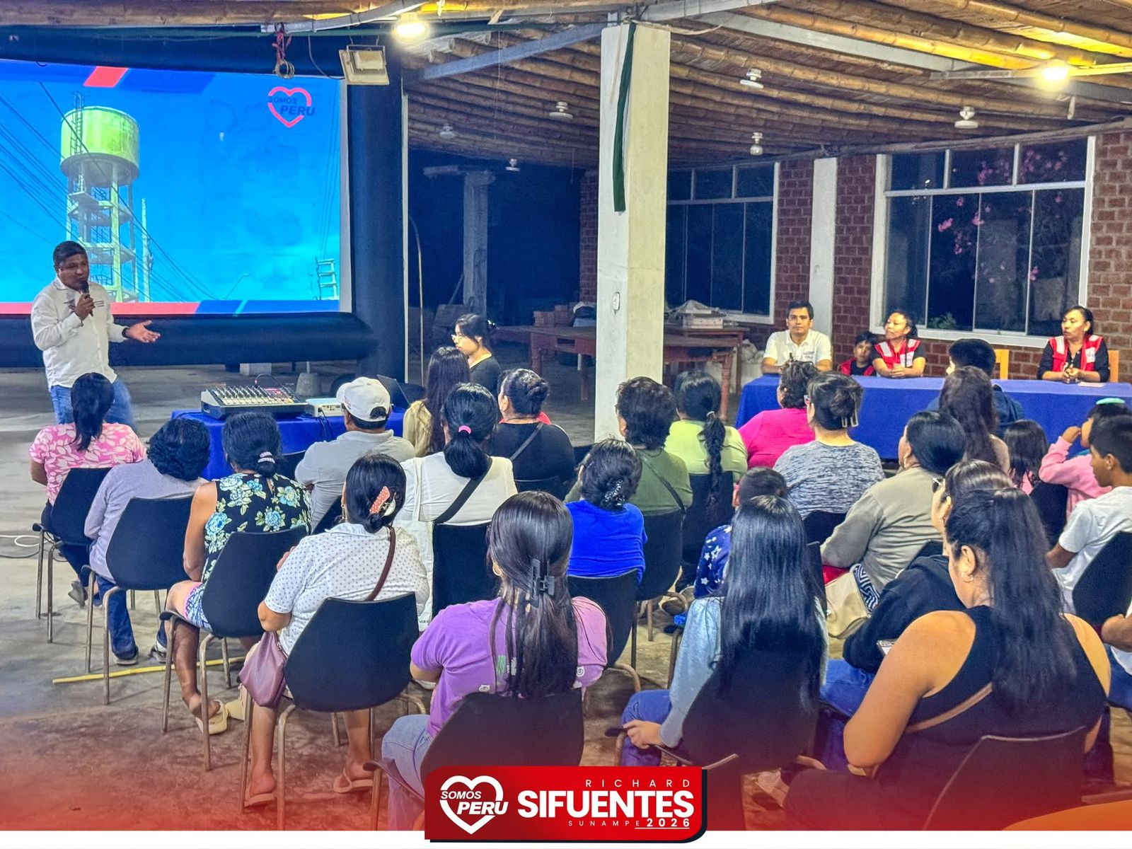 Diálogo abierto con las familias